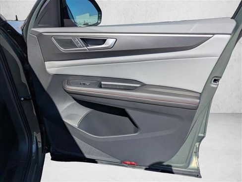 New 2026 Volkswagen Atlas Peak Edition AWD/4WD image 26