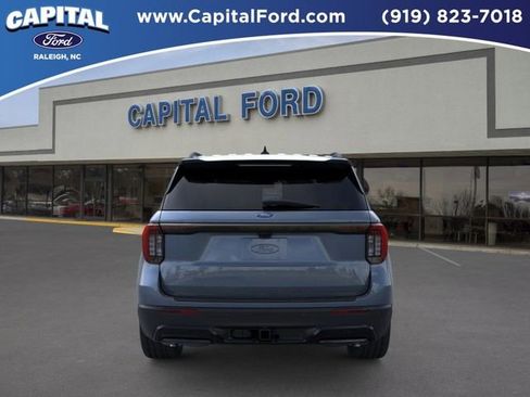 New 2026 Ford Explorer ST-Line RWD image 5