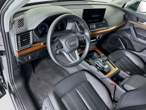 Used 2022 Audi Q5 2.0T Premium Plus w/ Premium Plus Package AWD/4WD image 9