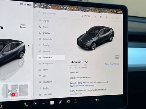 Used 2023 Tesla Model Y Long Range AWD/4WD image 3