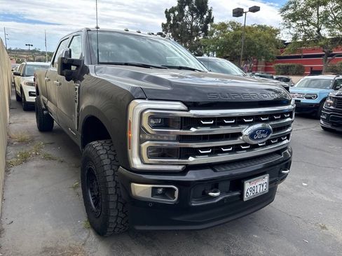 Used 2024 Ford F350 Platinum AWD/4WD image 16