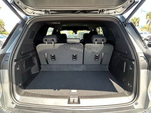 New 2026 Chevrolet Traverse LT w/ Midnight/Sport Edition FWD image 11