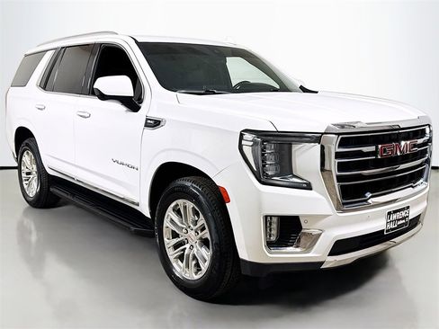 Used 2021 GMC Yukon SLT image 3