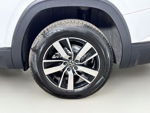 Used 2023 Volkswagen Atlas SE AWD/4WD image 25