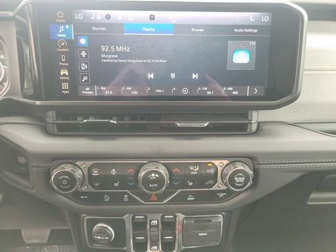 Used 2024 Jeep Wrangler Sahara AWD/4WD image 51