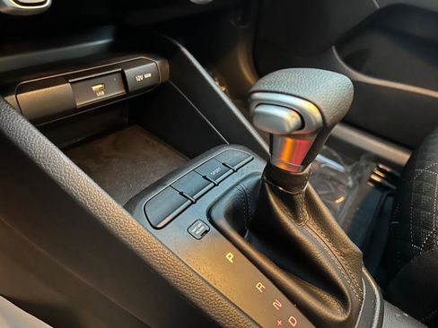 Used 2022 Kia Rio LX image 31