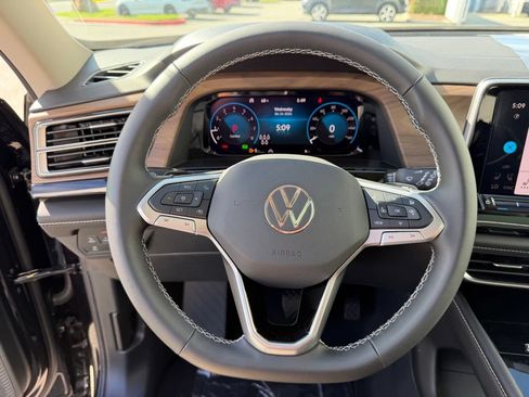 New 2026 Volkswagen Atlas SE AWD/4WD image 23