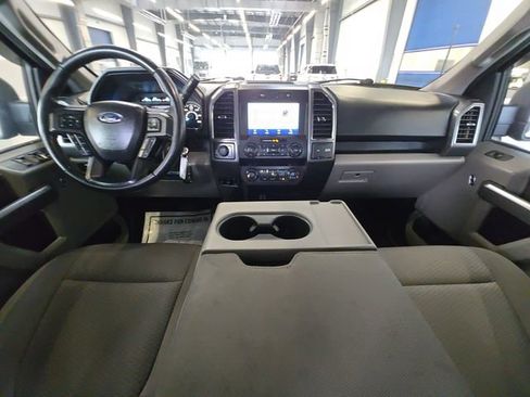 Used 2020 Ford F150 XLT w/ Equipment Group 302A Luxury AWD/4WD image 21