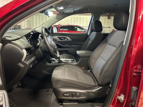Used 2020 Chevrolet Traverse LT AWD/4WD image 14