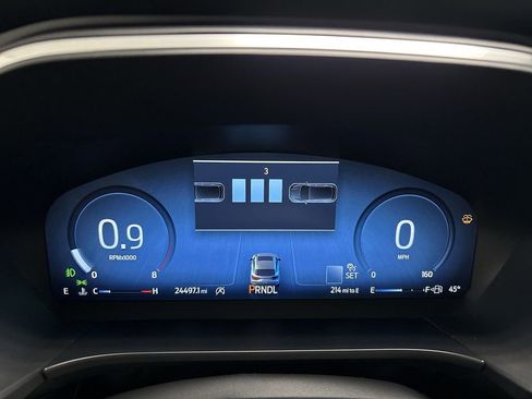 Used 2024 Ford Escape Platinum image 66