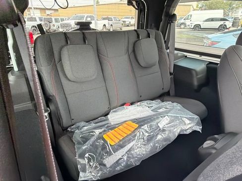 New 2026 Jeep Wrangler Rubicon AWD/4WD image 11