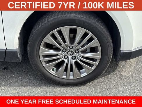Used 2021 Toyota Venza Limited AWD/4WD image 7