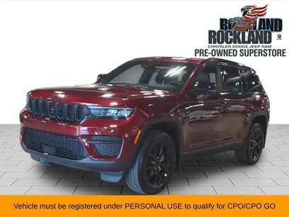Used 2024 Jeep Grand Cherokee Altitude