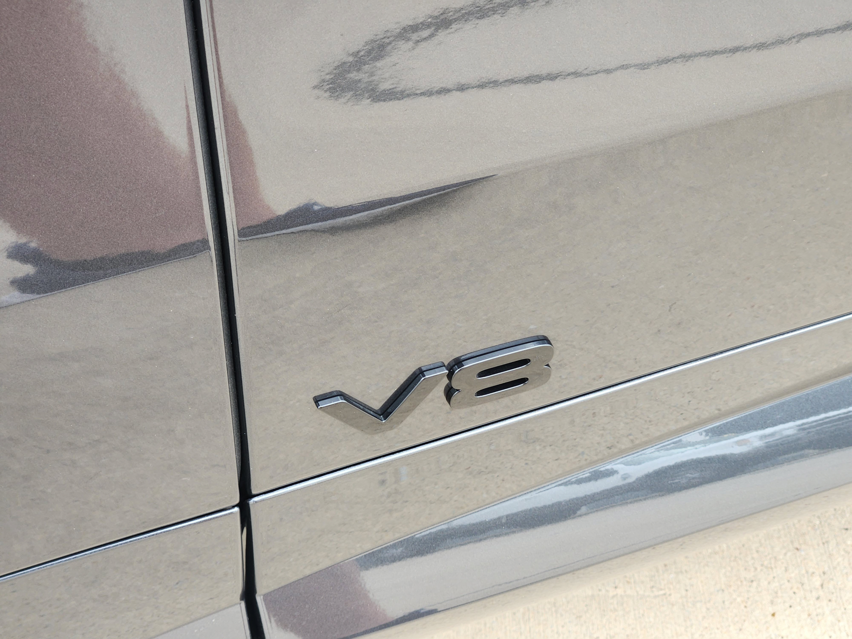 New 2026 Land Rover Range Rover Sport Dynamic SE AWD/4WD image 13