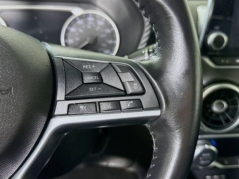 Certified 2021 Nissan Sentra SV FWD image 21