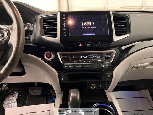 Used 2017 Honda Ridgeline RTL-E image 40