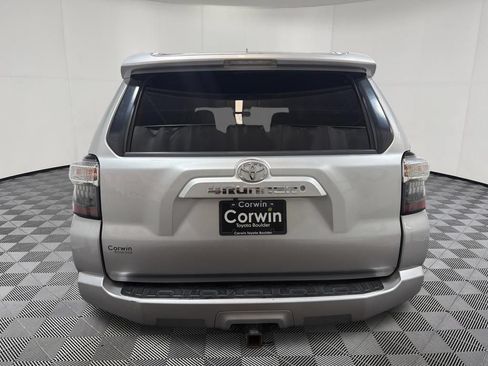 Used 2018 Toyota 4Runner SR5 Premium AWD/4WD image 5