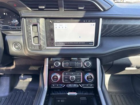 Used 2022 GMC Yukon XL Denali image 26