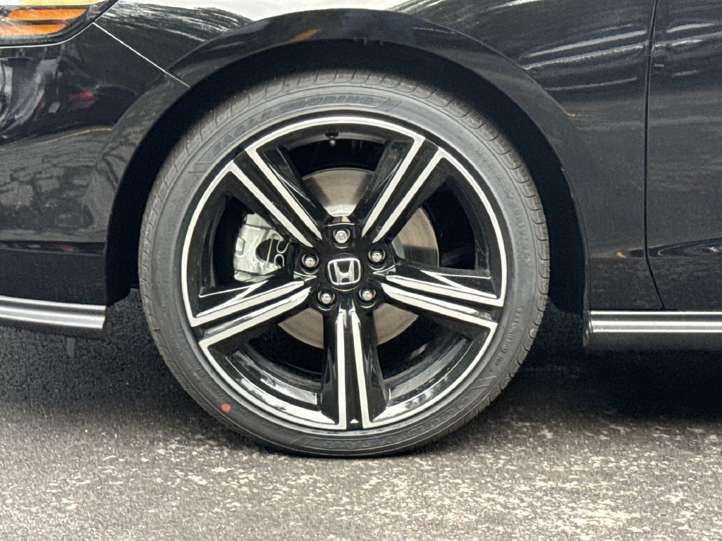 New 2026 Honda Accord Sport image 19