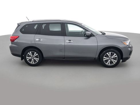 Used 2018 Nissan Pathfinder S AWD/4WD image 4