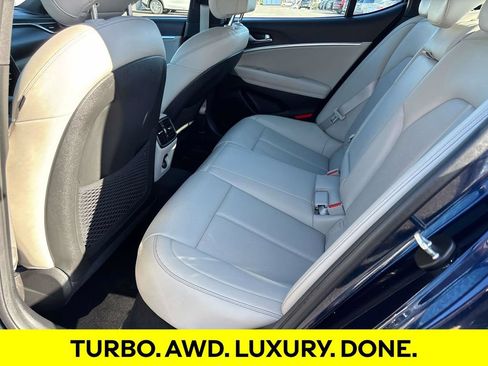 Used 2023 Genesis G70 2.0T AWD/4WD image 8