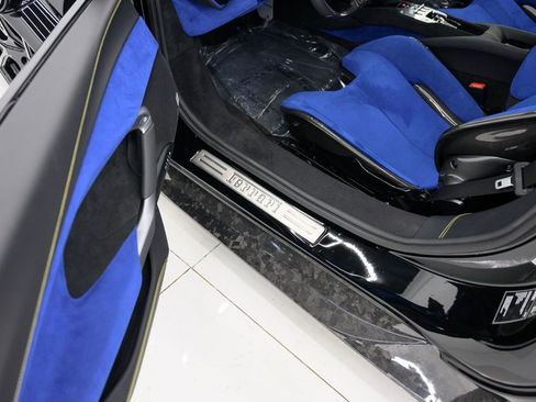 Used 2025 Ferrari 296 GTB RWD image 39