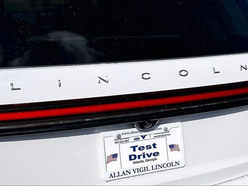 Certified 2025 Lincoln Aviator Reserve w/ Equipment Group 201A image 8