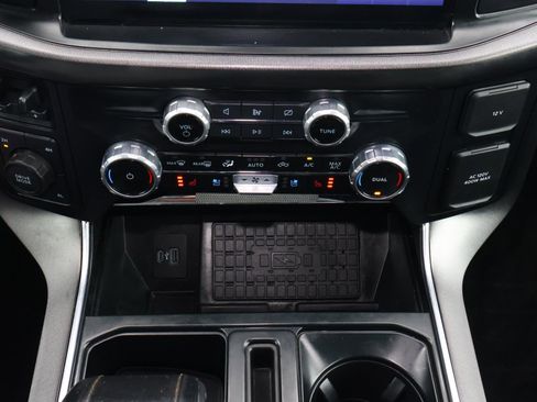 Used 2023 Ford F150 Platinum w/ Equipment Group 701A High image 34