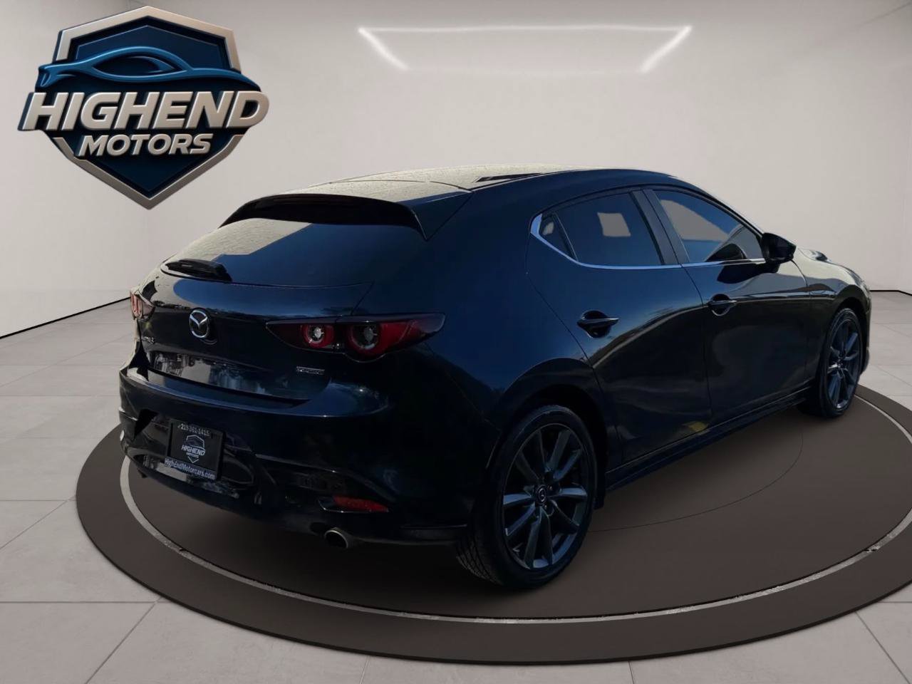 Used 2023 MAZDA MAZDA3 s FWD image 6