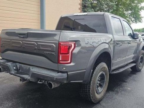 Used 2018 Ford F150 Raptor w/ Equipment Group 802A Luxury AWD/4WD image 3