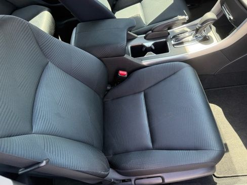 Used 2014 Honda Accord LX image 23