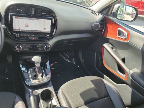Certified 2023 Kia Soul GT-Line FWD image 29