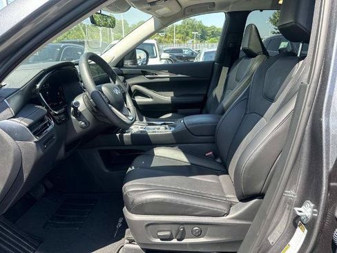 Certified 2026 INFINITI QX60 Luxe w/ Cargo Package AWD/4WD image 27
