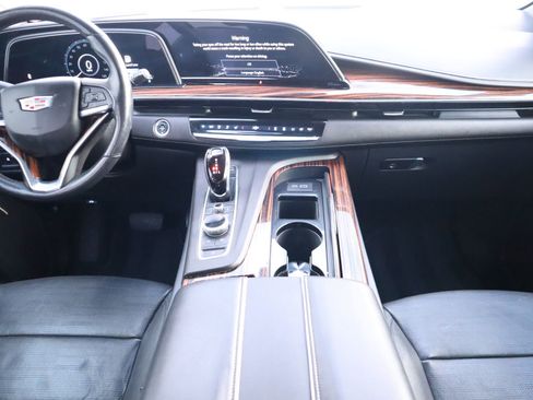 Used 2021 Cadillac Escalade ESV Premium Luxury w/ Driver Assist Tech Package image 30