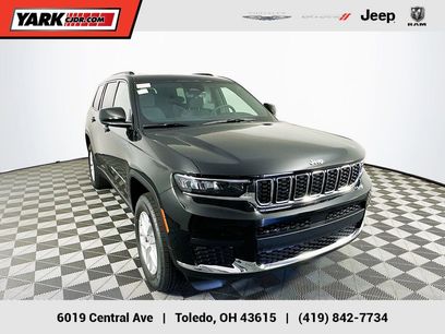 New 2025 Jeep Grand Cherokee L Laredo w/ Luxury Tech Group I