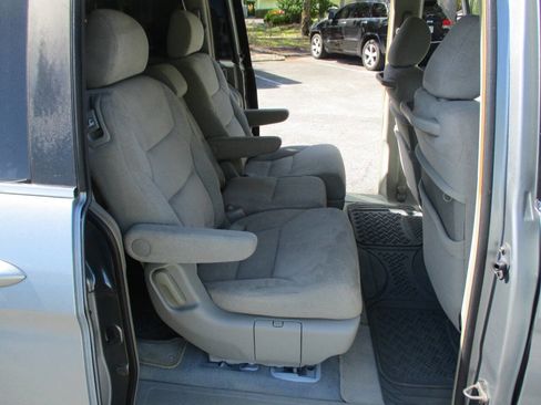 Used 2005 Honda Odyssey EX image 23
