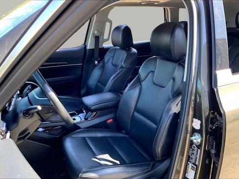 Used 2025 Kia Telluride S AWD/4WD image 15