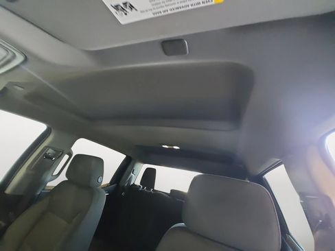 Certified 2023 Chevrolet Silverado 1500 LT AWD/4WD image 12