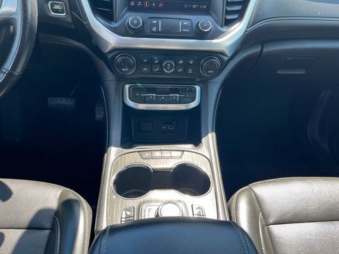 Used 2021 GMC Acadia SLT w/ Elevation Edition image 42