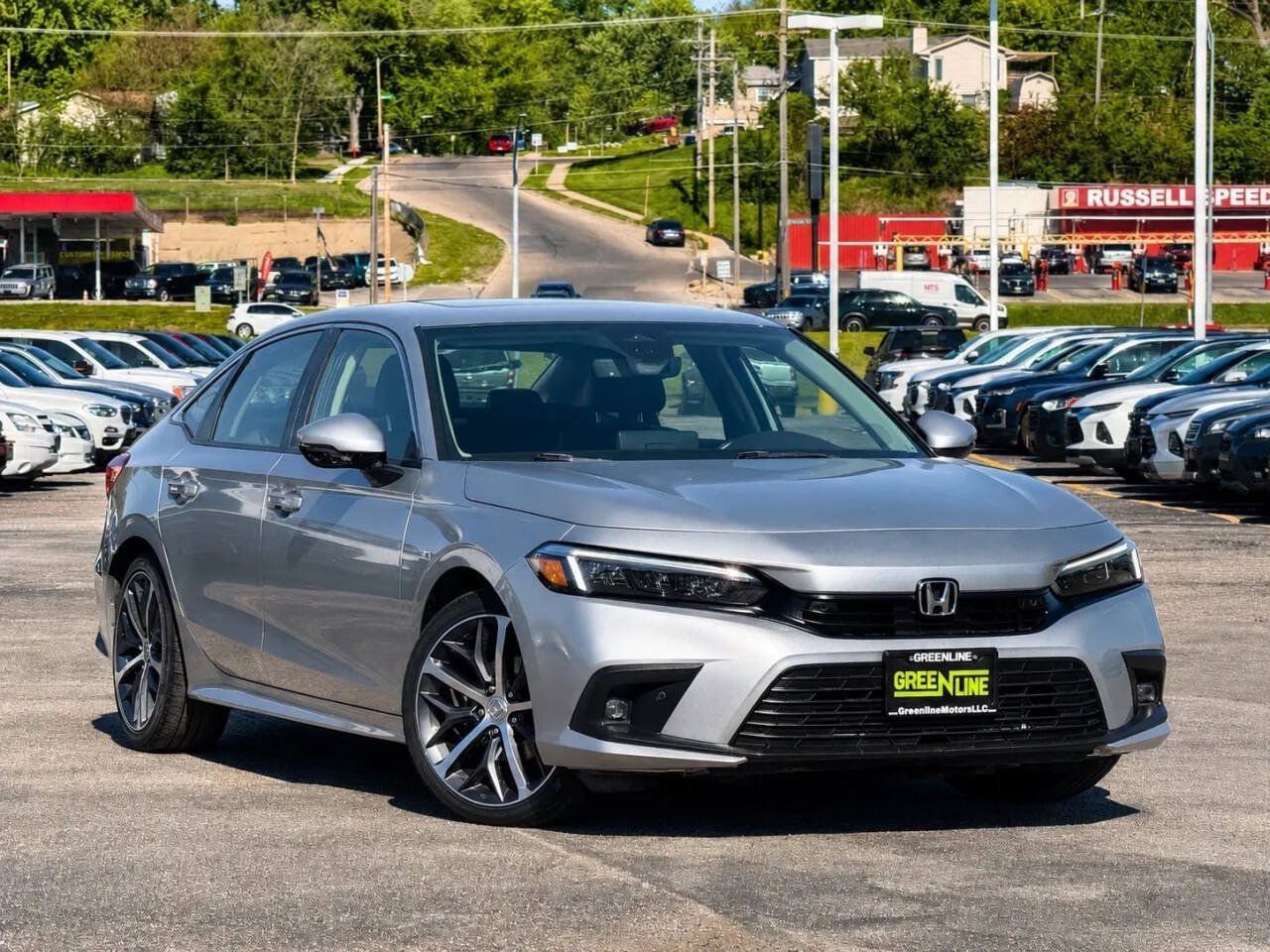 Used 2022 Honda Civic Touring image 1