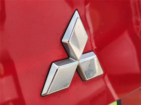 Used 2022 Mitsubishi Outlander SEL FWD image 15