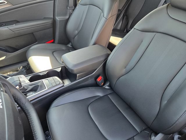 New 2026 Kia Sportage SX FWD image 19