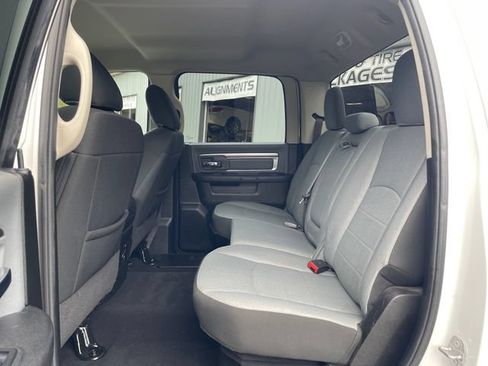 Used 2021 RAM 1500 Classic SLT w/ Trailer Tow Group AWD/4WD image 21