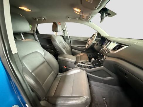Used 2018 Hyundai Tucson SEL Plus AWD/4WD image 29