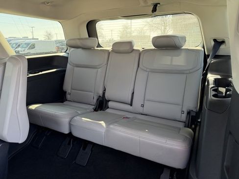 Certified 2025 Ford Expedition Active image 25