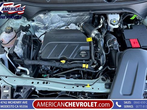 Used 2026 Chevrolet Trax ACTIV w/ Sunroof Package FWD image 24