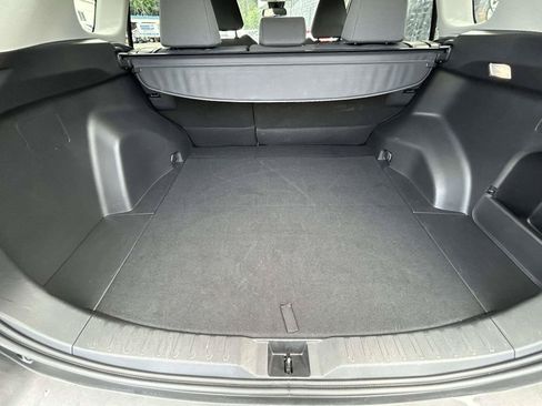 Used 2025 Toyota RAV4 XLE FWD image 16