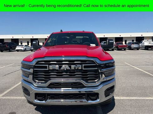 Used 2026 RAM 2500 Big Horn AWD/4WD image 8