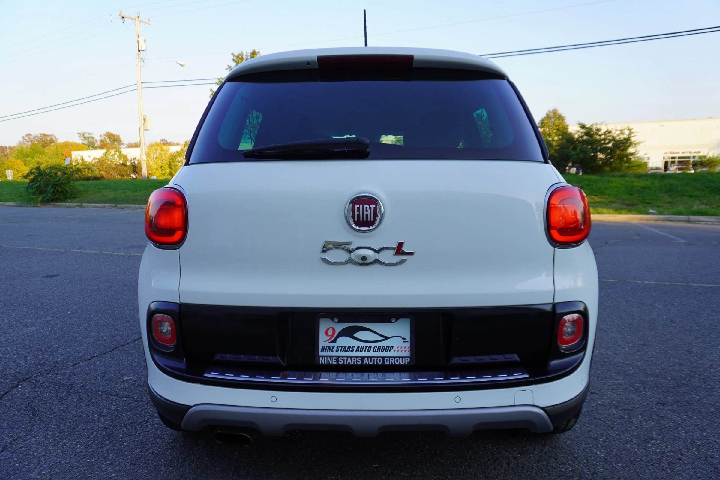 Used 2014 FIAT 500L Trekking w/ Popular Equipment Group FWD image 6