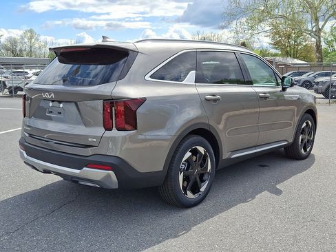 New 2026 Kia Sorento EX w/ EX Premium Package AWD/4WD image 3